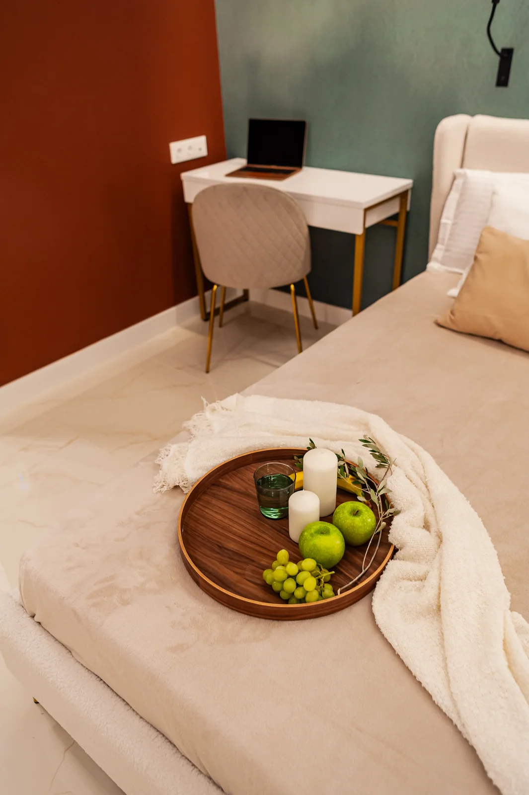 Fruit tray on the bed